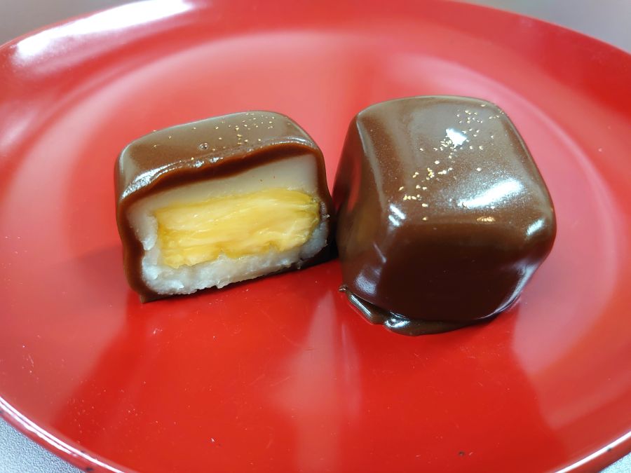 チョコ餅(パイナップル)